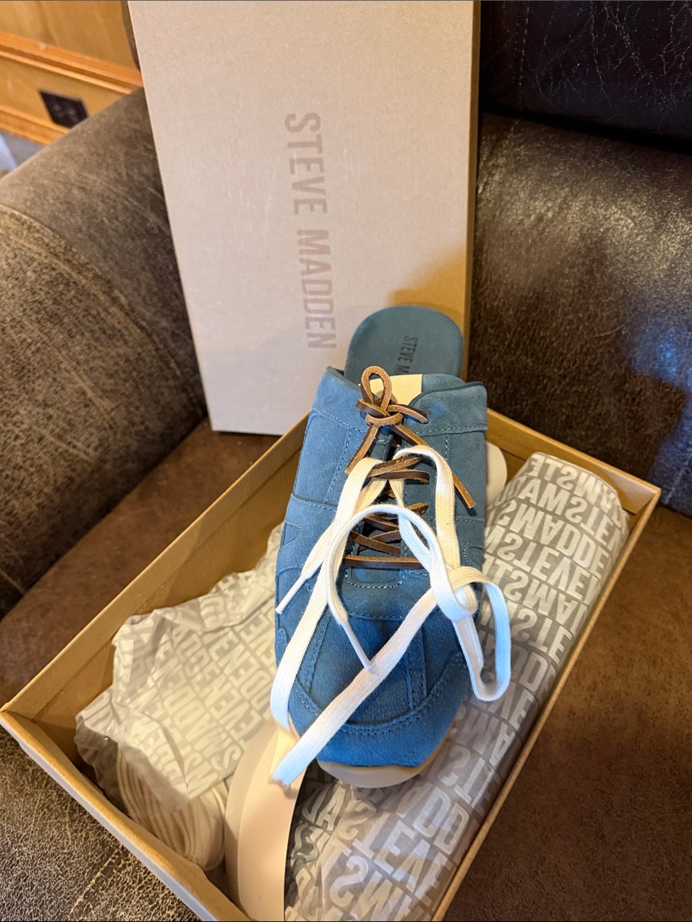 Steve Madden Teal Suede Lace-Up Mule with White Laces